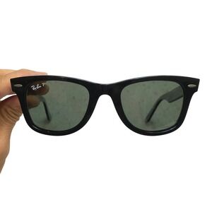 Ray-Ban RB2140 901/58 Wayfarer Black Polarized Sunglasses 50mm Made in Italy